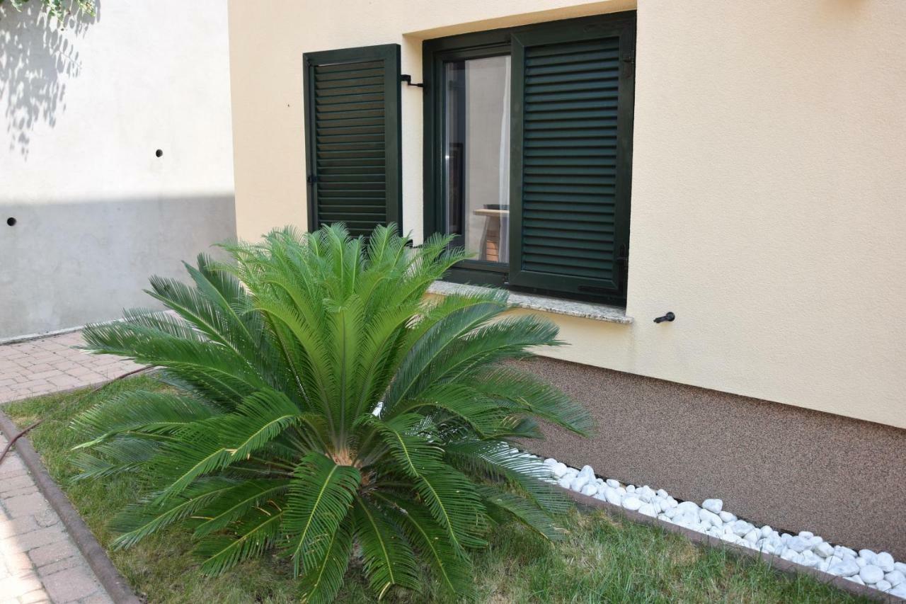 Charming Villa Rab Rab Town Kültér fotó